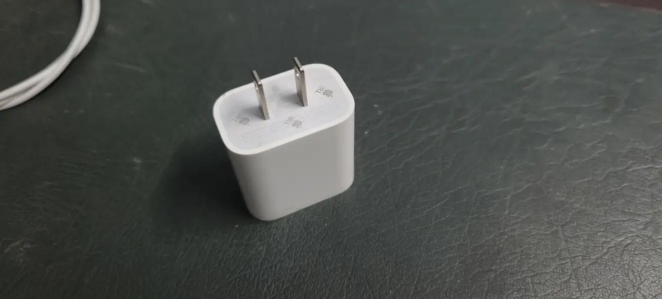 Apple 20W Adapter and USB-C to Lightning Cable exact unit photo 1