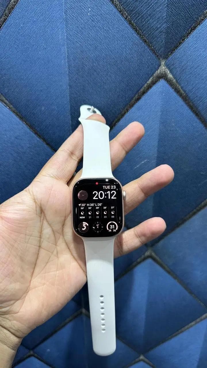 Apple Watch Series 10 46mm Rose Gold exact unit photo 1